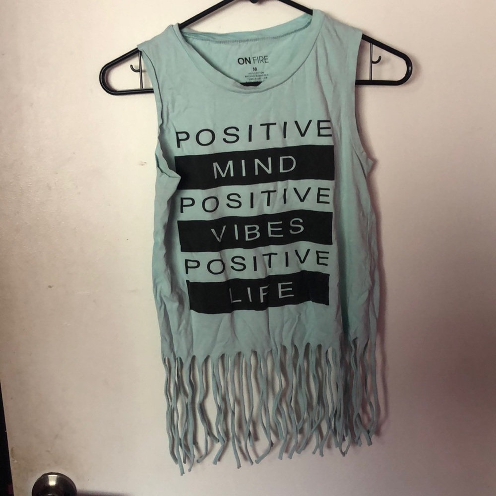Tee shirt